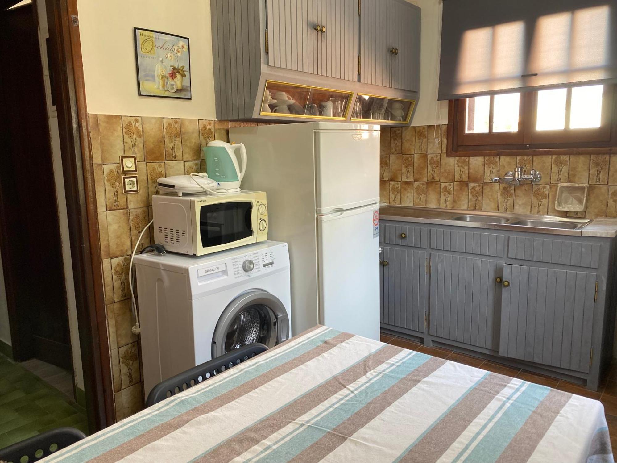 Alexander Apartments Рода Экстерьер фото